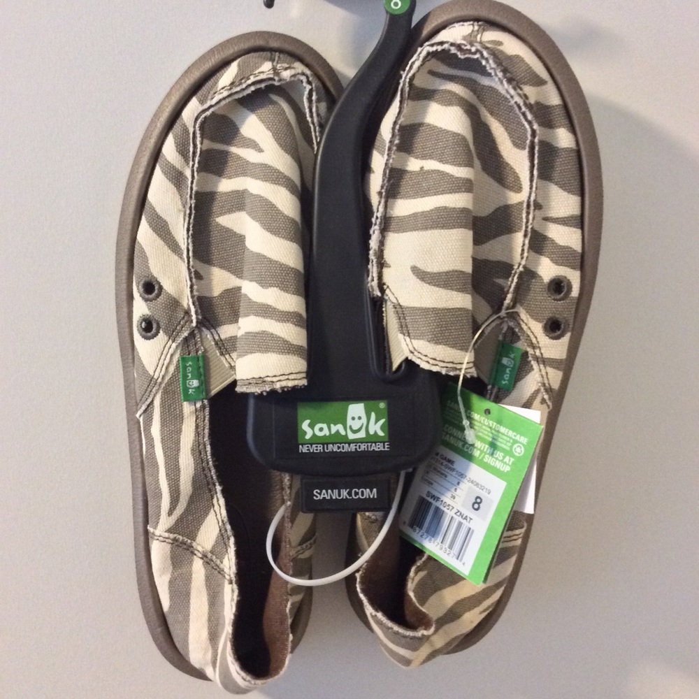Women’s Sanuk I’m Game Flat Brown Zebra Size 8